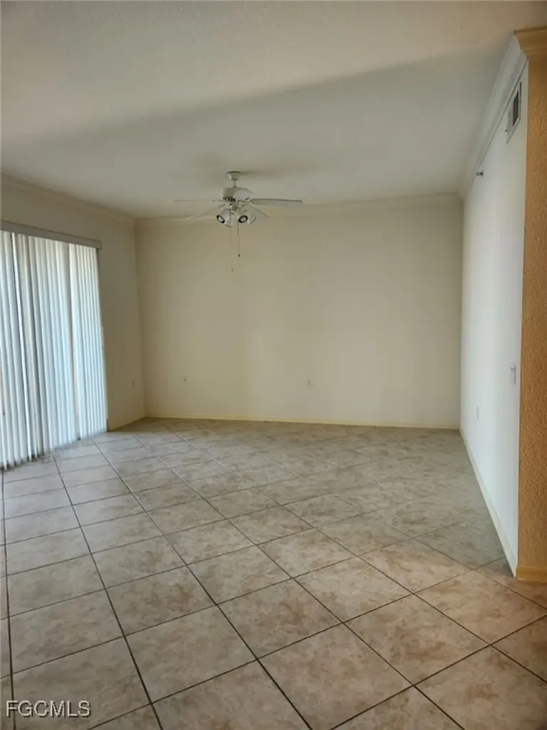 8470 Kingbird Loop Estero FL 33967