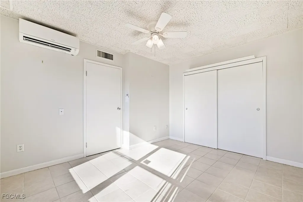 2350 W 1st Street Fort Myers FL 33901