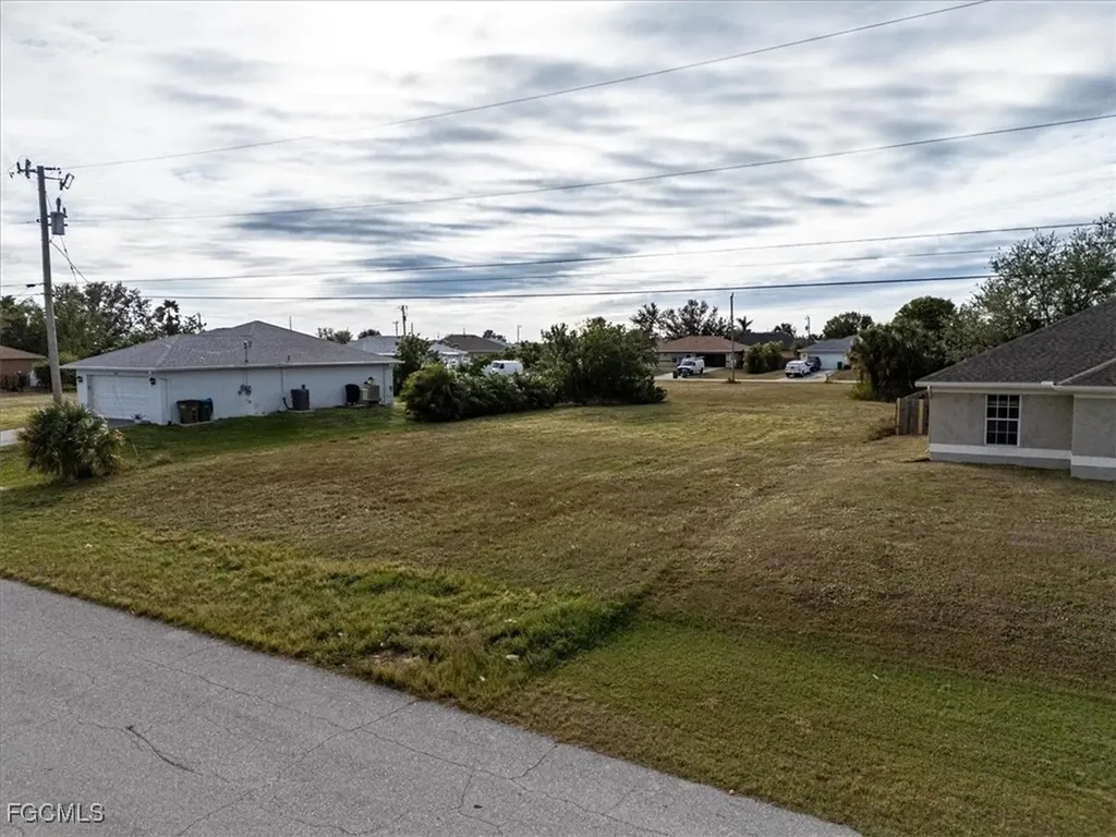 2916 NE 3rd Avenue Cape Coral FL 33909