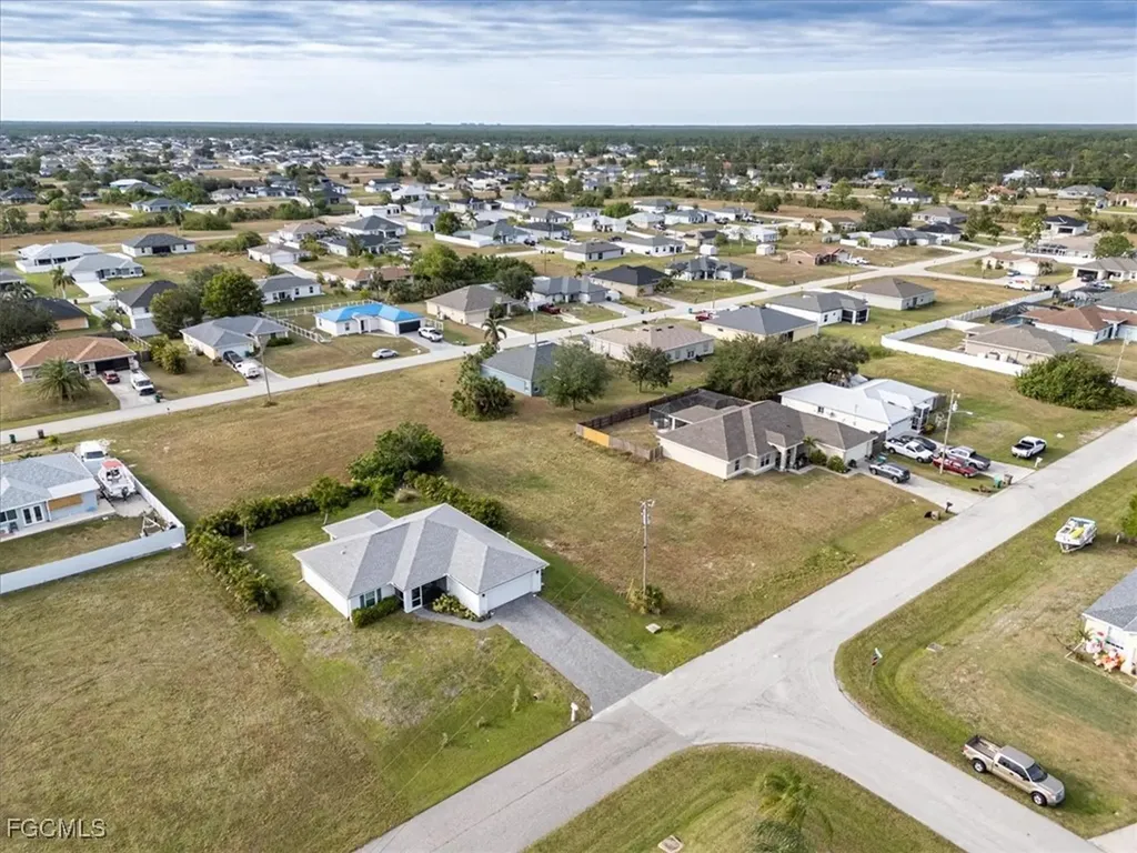 2916 NE 3rd Avenue Cape Coral FL 33909