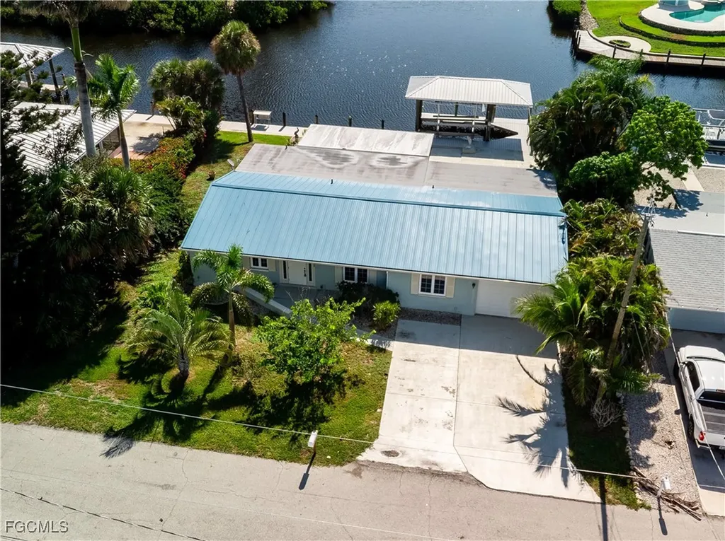 16328 Buccaneer Street Bokeelia FL 33922