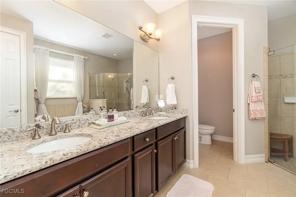 3130 Scarlet Oak Place North Fort Myers FL 33903