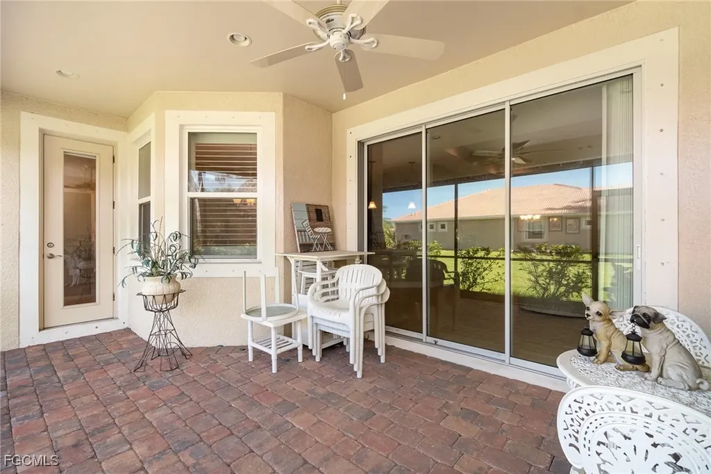 3130 Scarlet Oak Place North Fort Myers FL 33903
