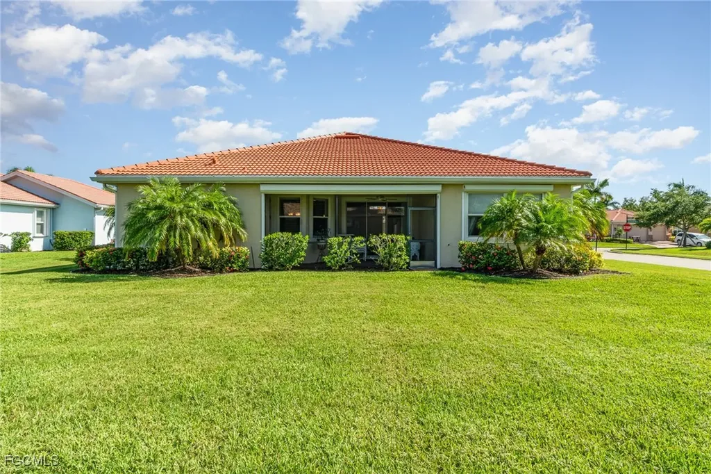3130 Scarlet Oak Place North Fort Myers FL 33903