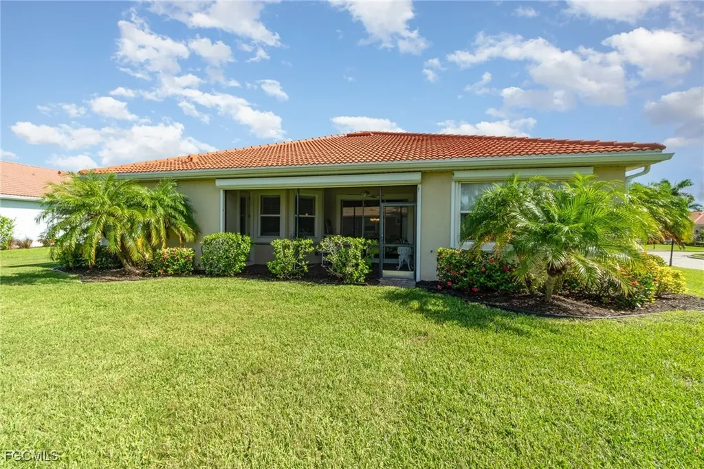 3130 Scarlet Oak Place North Fort Myers FL 33903