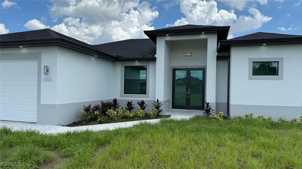 1622 NW 18th Terrace Cape Coral FL 33993