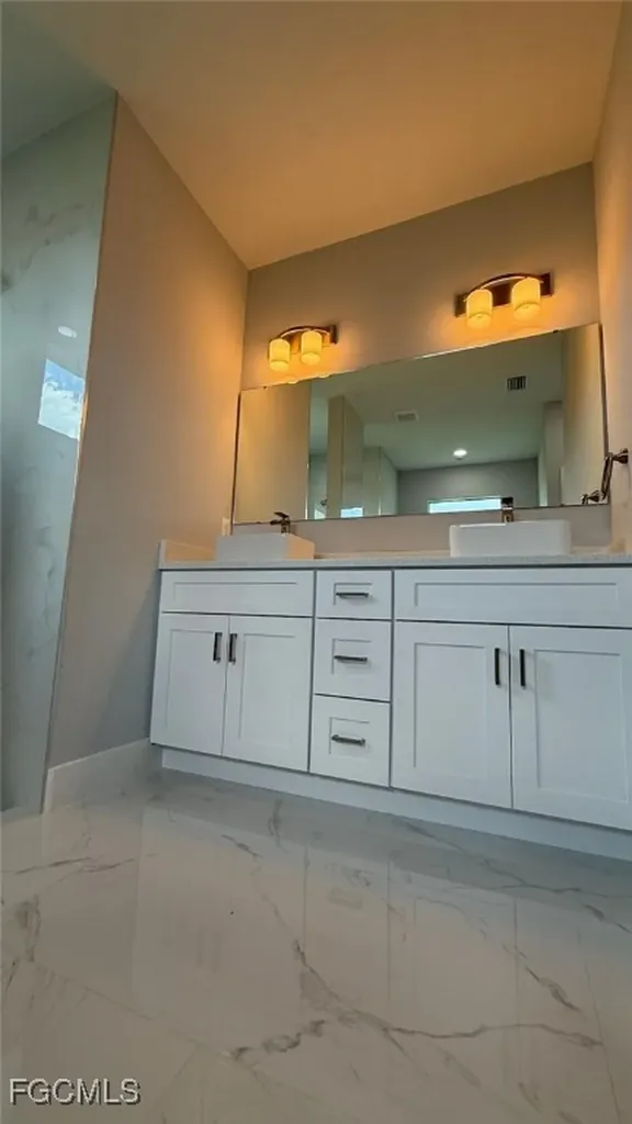 1622 NW 18th Terrace Cape Coral FL 33993