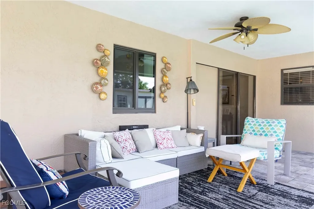 1817 SE 1st Terrace Cape Coral FL 33990