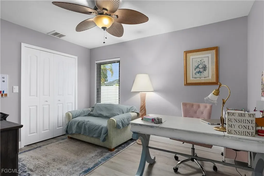 1817 SE 1st Terrace Cape Coral FL 33990