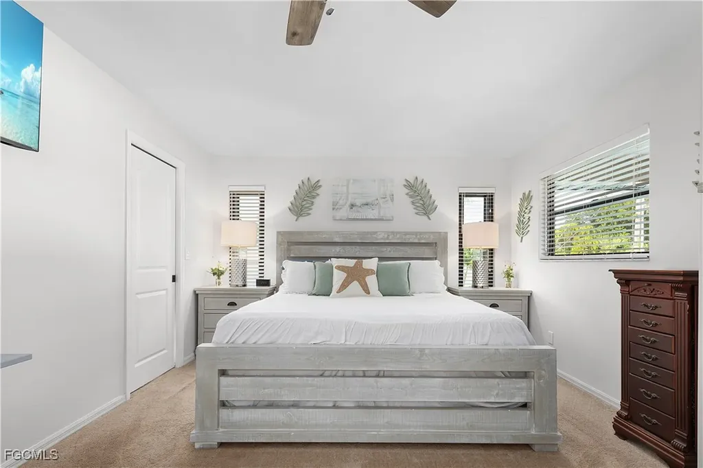 1817 SE 1st Terrace Cape Coral FL 33990