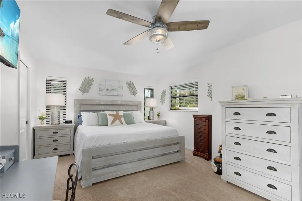 1817 SE 1st Terrace Cape Coral FL 33990