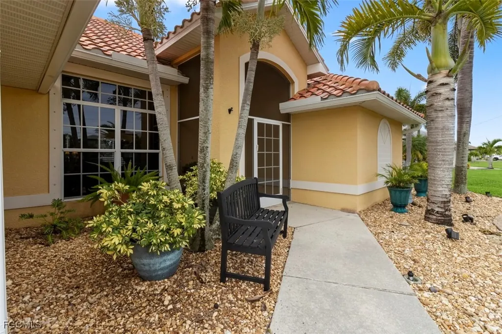 3610 NW 2nd Street Cape Coral FL 33993