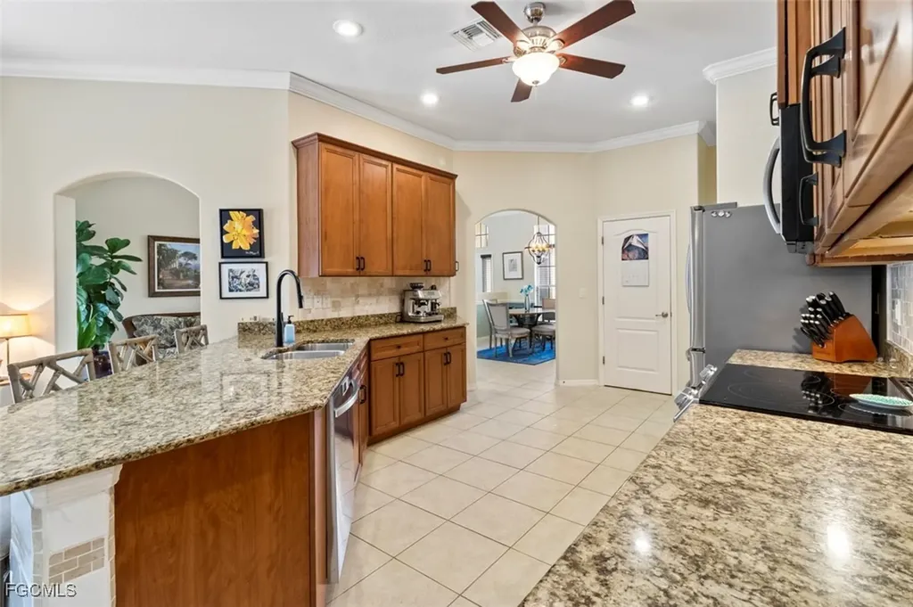 3610 NW 2nd Street Cape Coral FL 33993