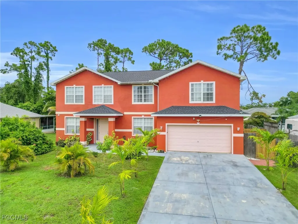 5562 Benton Street Lehigh Acres FL 33971