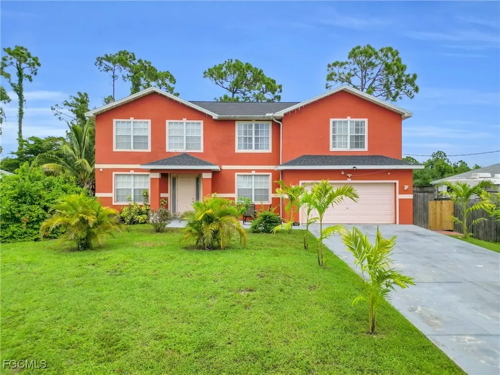 5562 Benton Street Lehigh Acres FL 33971