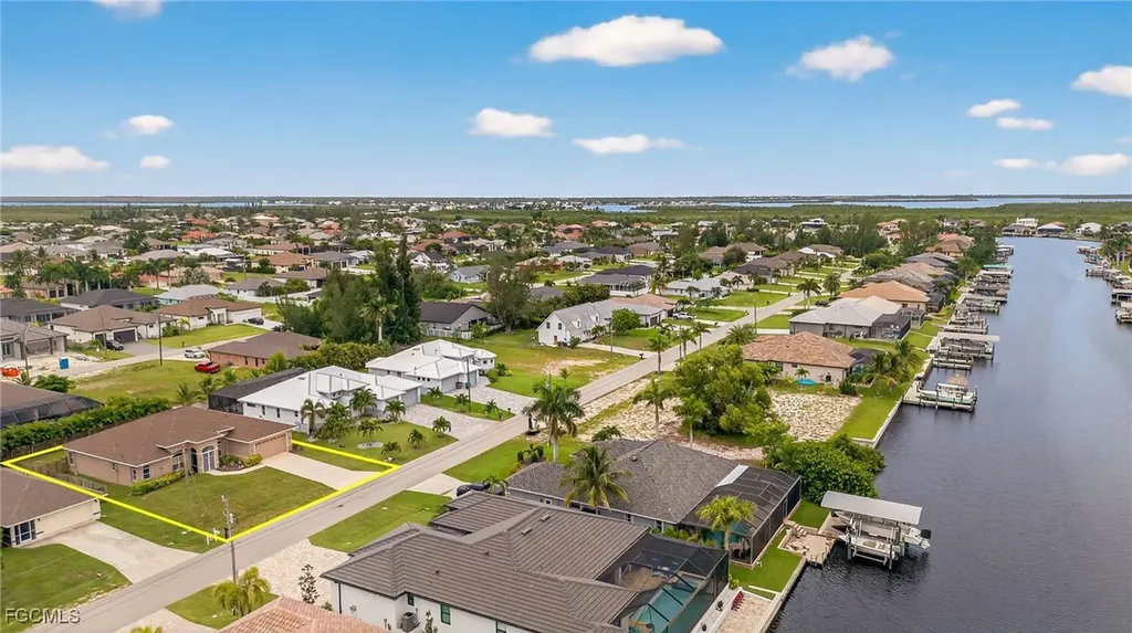 3602 SW 2nd Lane Cape Coral FL 33991