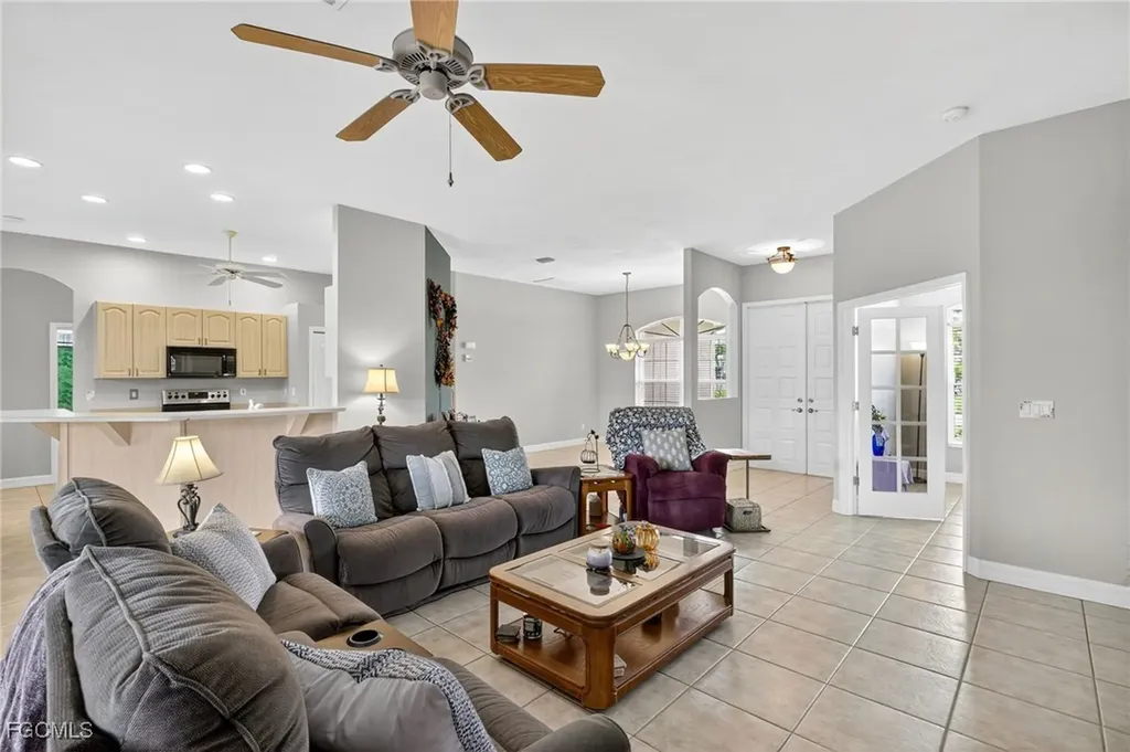3602 SW 2nd Lane Cape Coral FL 33991