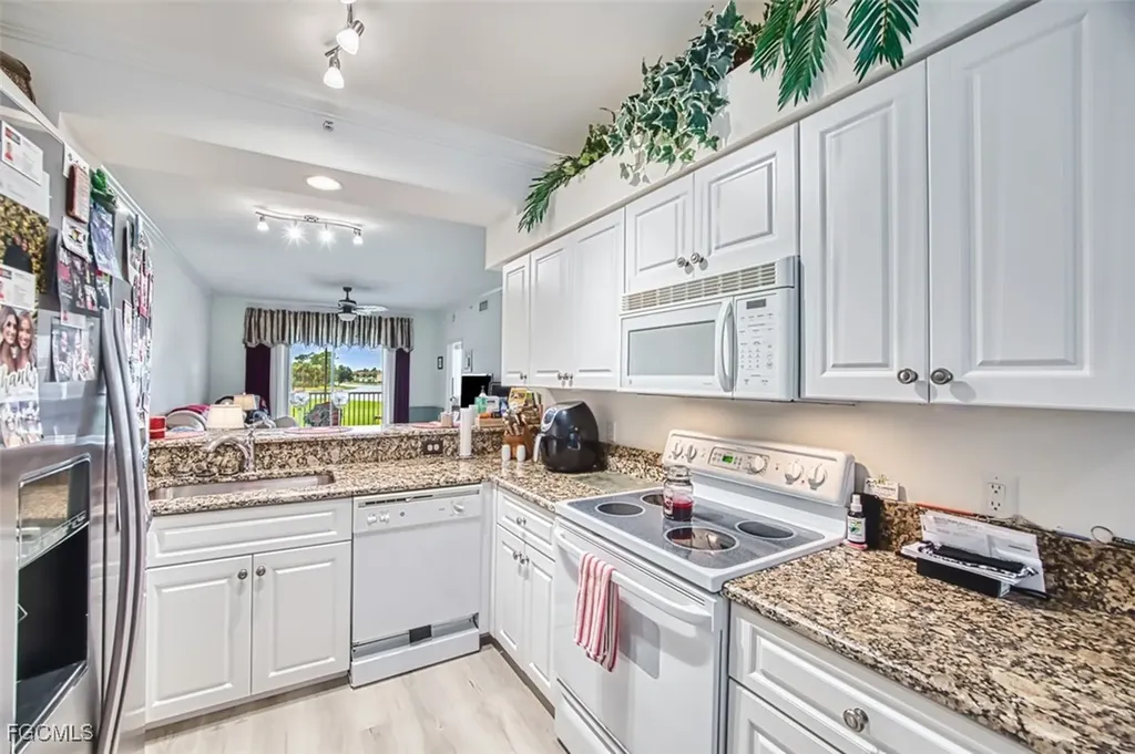 10275 Bismark Palm Way Fort Myers FL 33966