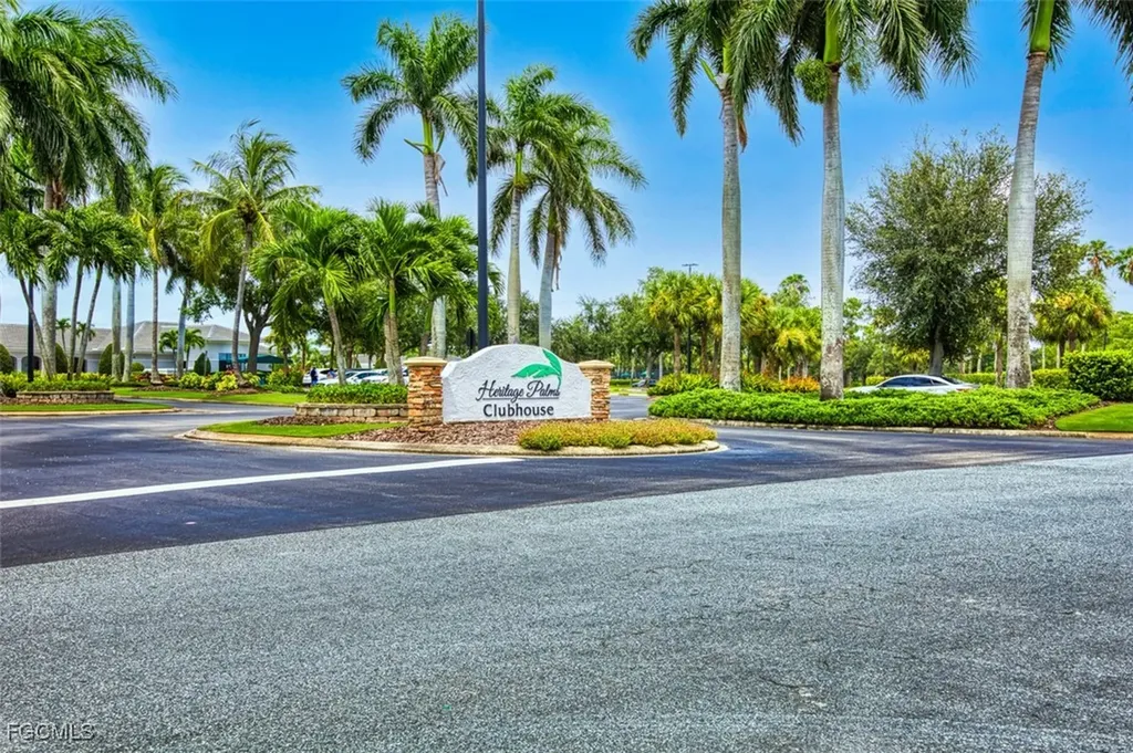 10275 Bismark Palm Way Fort Myers FL 33966