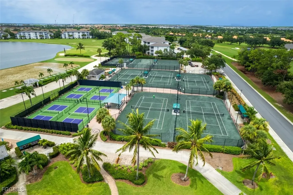10275 Bismark Palm Way Fort Myers FL 33966