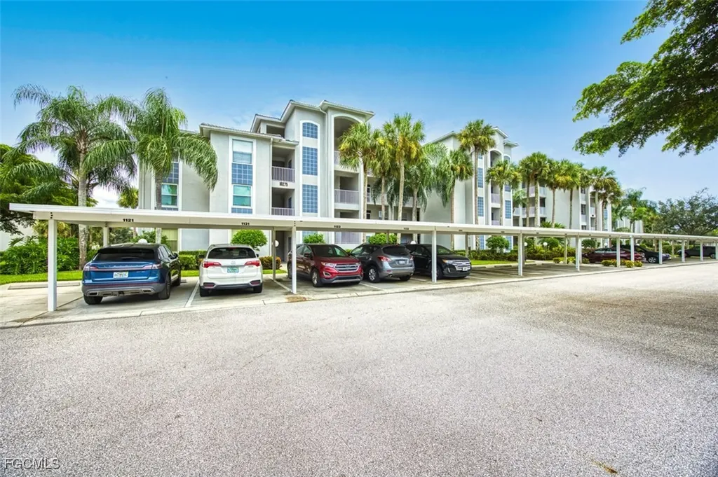10275 Bismark Palm Way Fort Myers FL 33966