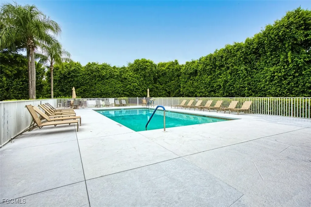 10275 Bismark Palm Way Fort Myers FL 33966