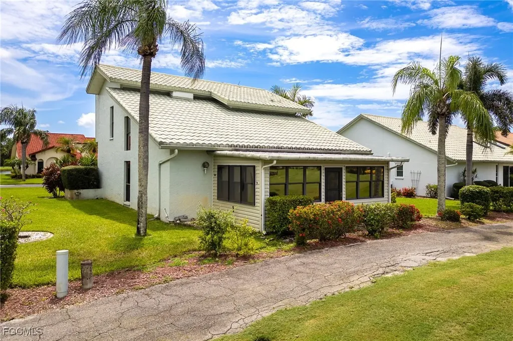 13322 Oak Hill Loop Fort Myers FL 33912