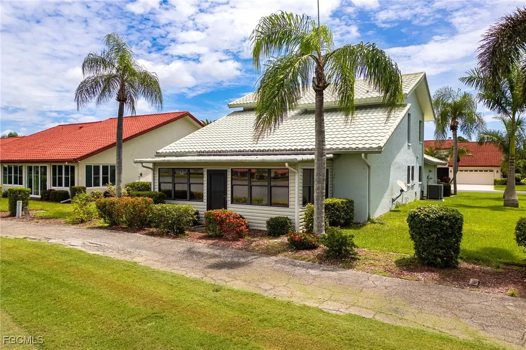 13322 Oak Hill Loop Fort Myers FL 33912