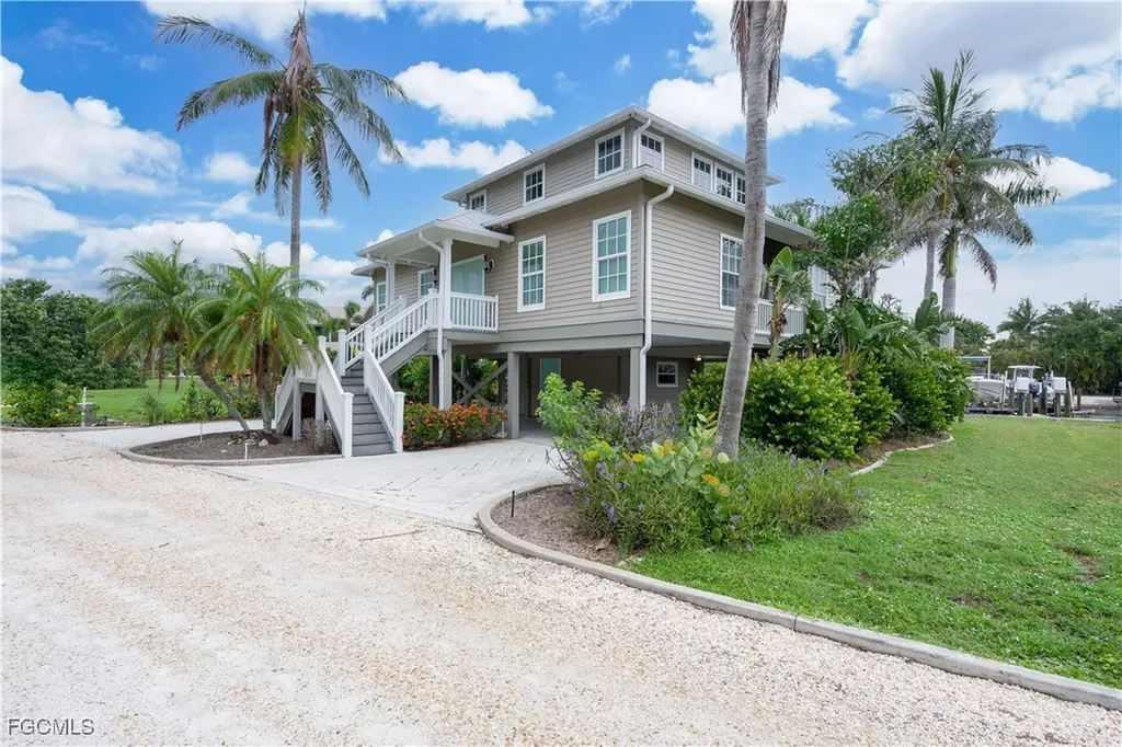 16710 Bocilla Island Club Drive Bokeelia FL 33922