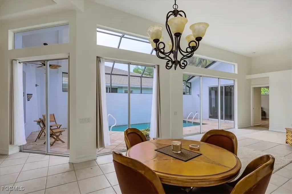 737 Mainsail Place Naples FL 34110