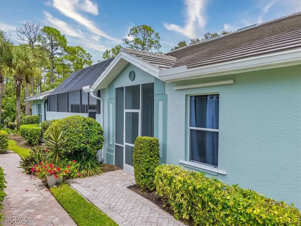 737 Mainsail Place Naples FL 34110