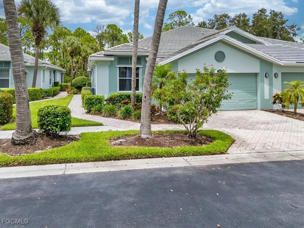 737 Mainsail Place Naples FL 34110