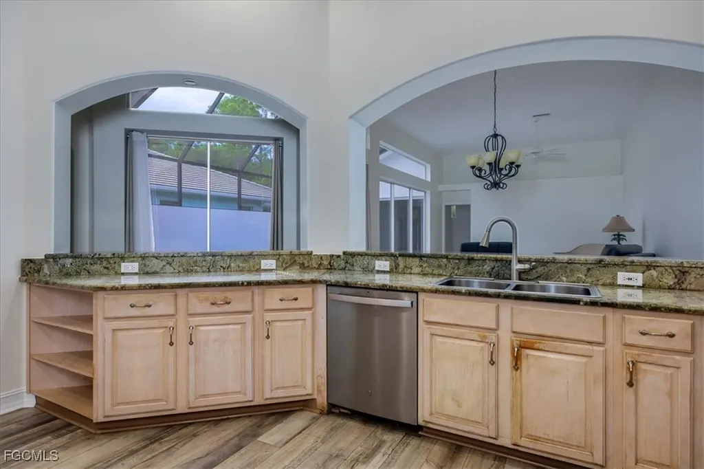 737 Mainsail Place Naples FL 34110