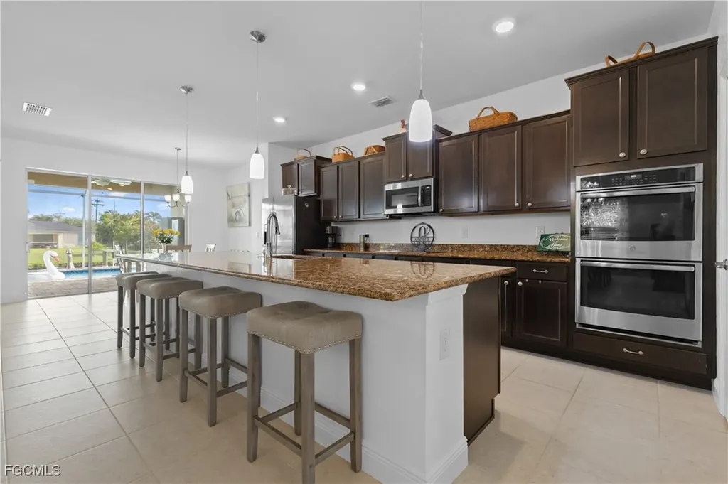 107 SW 39th Street Cape Coral FL 33914