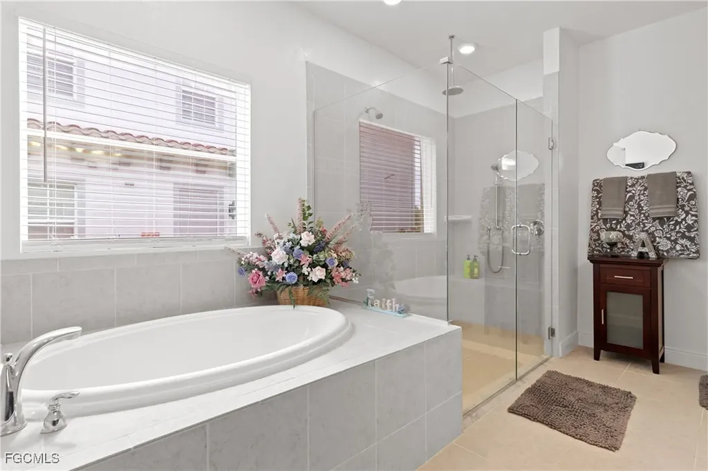 107 SW 39th Street Cape Coral FL 33914