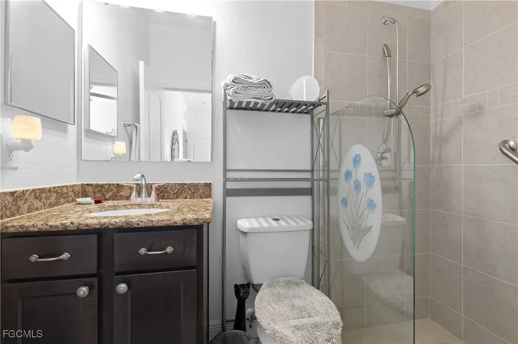 107 SW 39th Street Cape Coral FL 33914