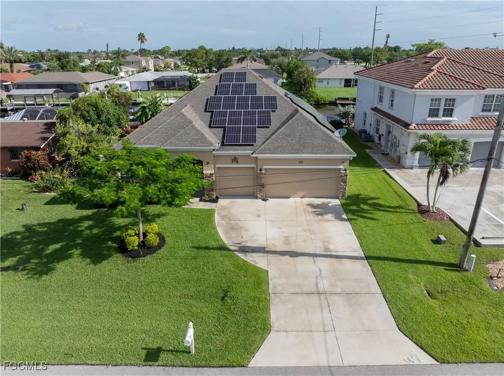 107 SW 39th Street Cape Coral FL 33914