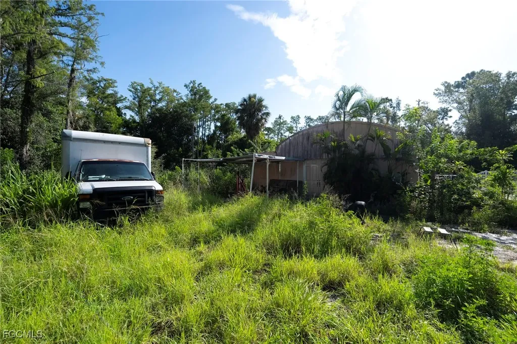 8177, 8181 & 8089 Cypress Drive S Fort Myers FL 33967