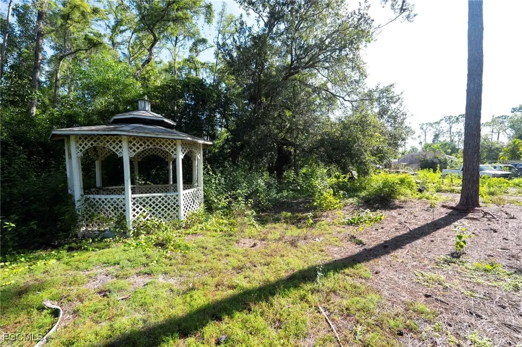 8177, 8181 & 8089 Cypress Drive S Fort Myers FL 33967