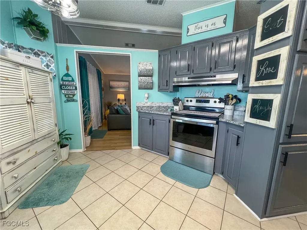 14513 Nathan Hale Lane North Fort Myers FL 33917