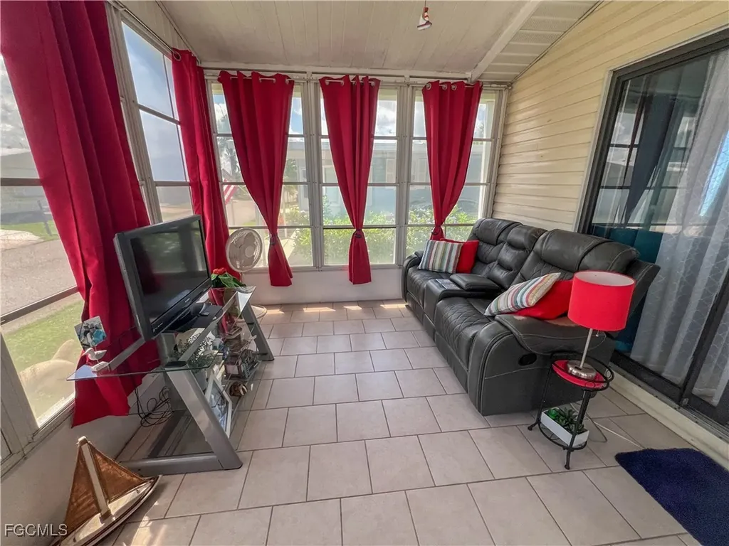14513 Nathan Hale Lane North Fort Myers FL 33917
