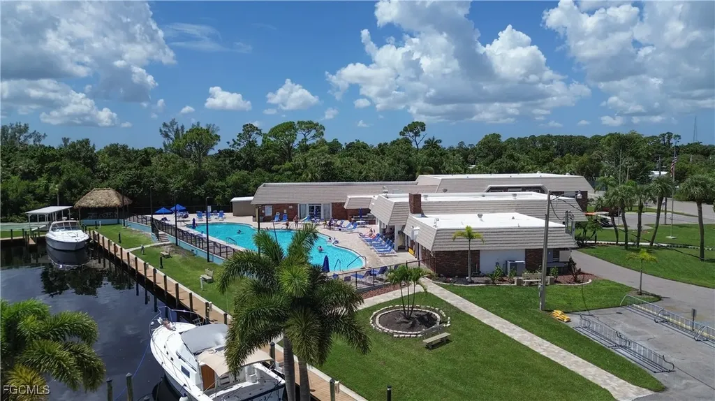 14513 Nathan Hale Lane North Fort Myers FL 33917