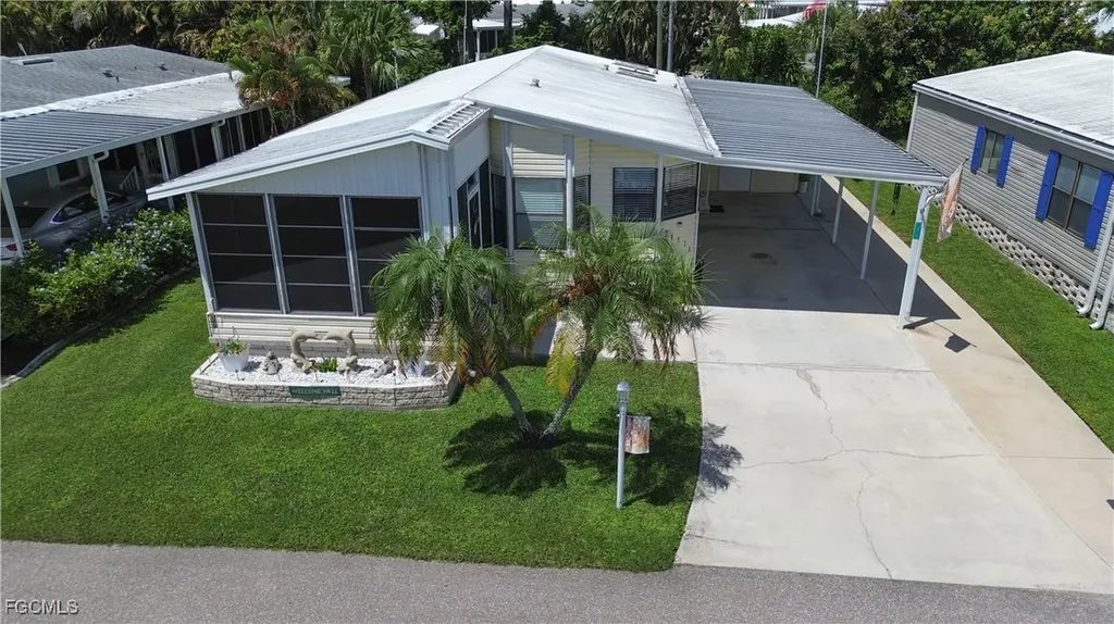 14513 Nathan Hale Lane North Fort Myers FL 33917