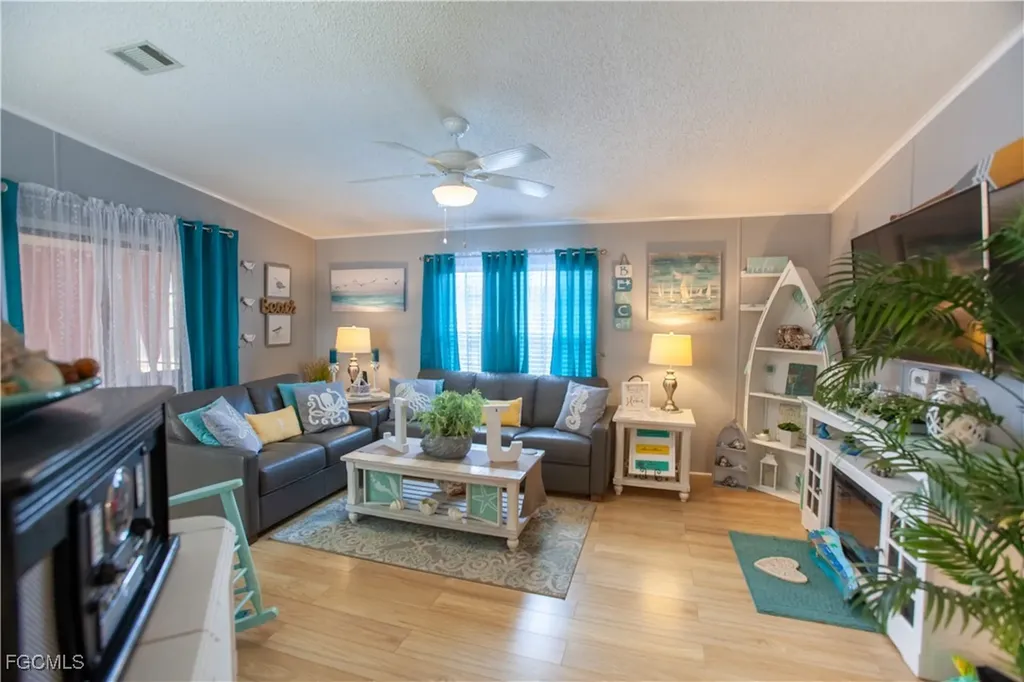 14513 Nathan Hale Lane North Fort Myers FL 33917