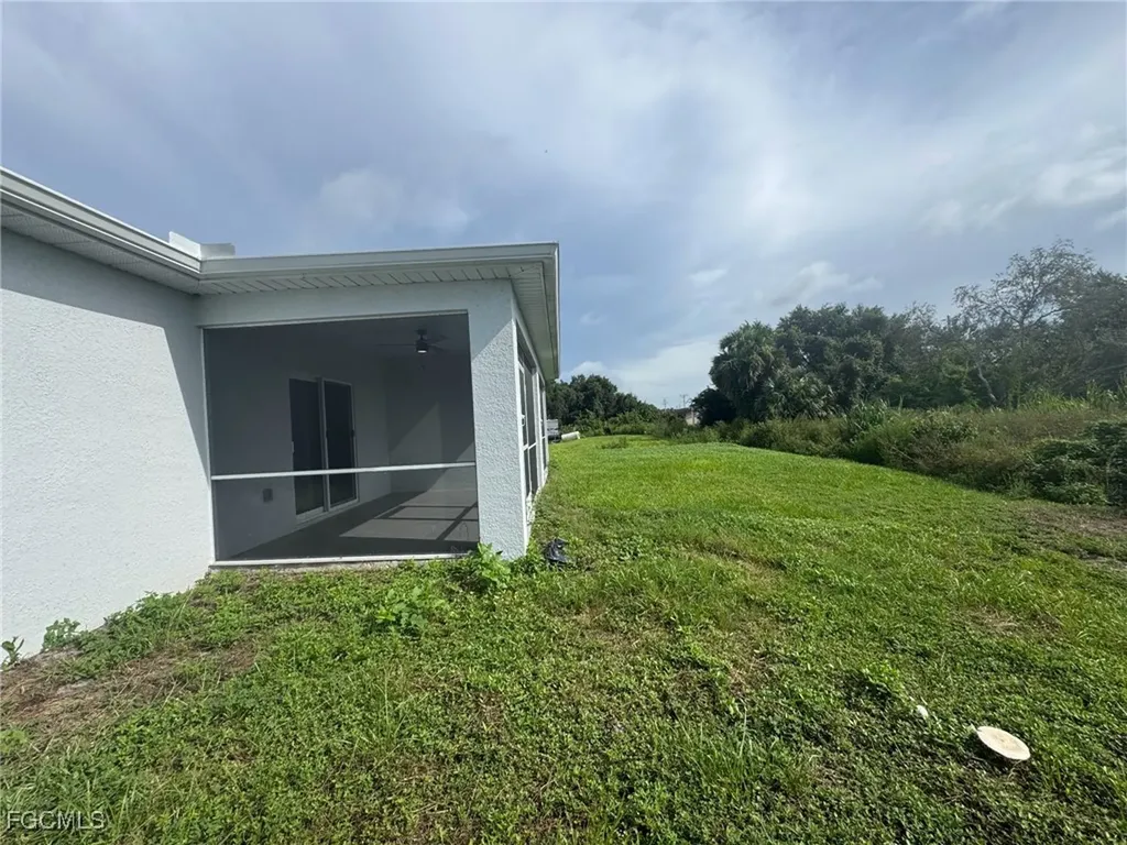 727 Gordon Avenue S Lehigh Acres FL 33973