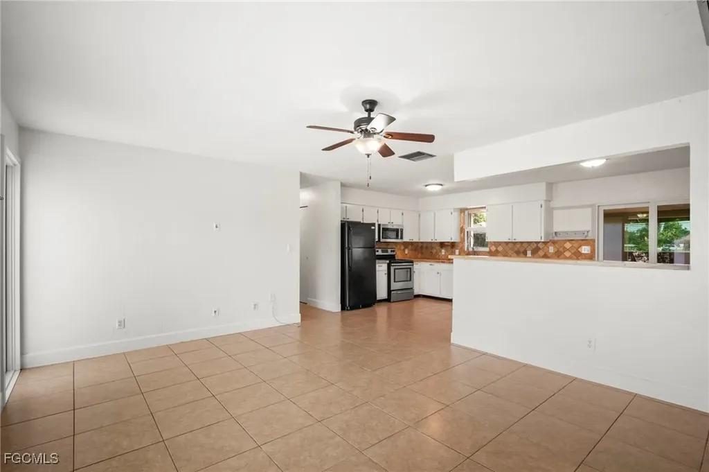 8042 Almo Road Fort Myers FL 33967