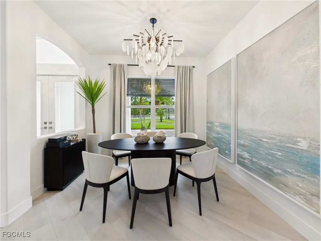 840 10th Avenue NE Naples FL 34120