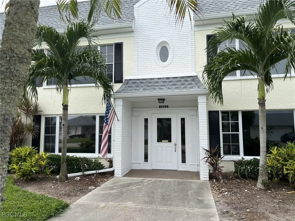 Fort Myers FL, 1322 S Brandywine Circle, Unit 4