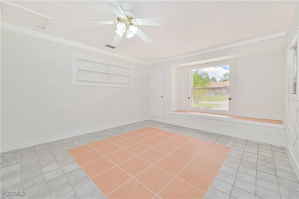 3905 E 3rd Street Lehigh Acres FL 33936