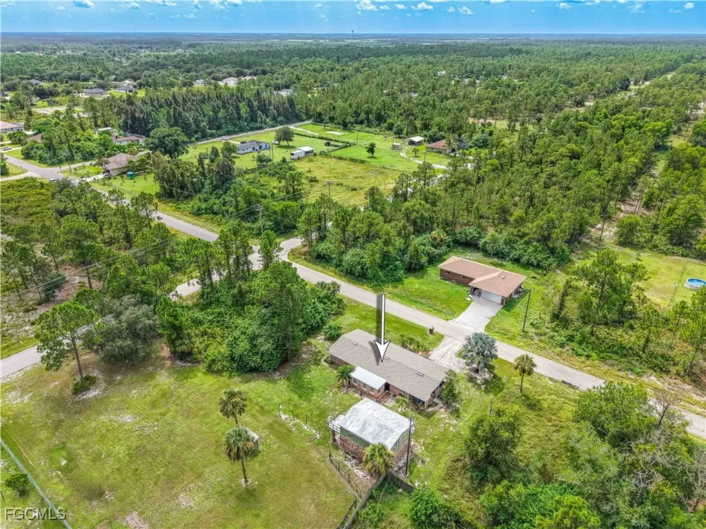 3905 E 3rd Street Lehigh Acres FL 33936